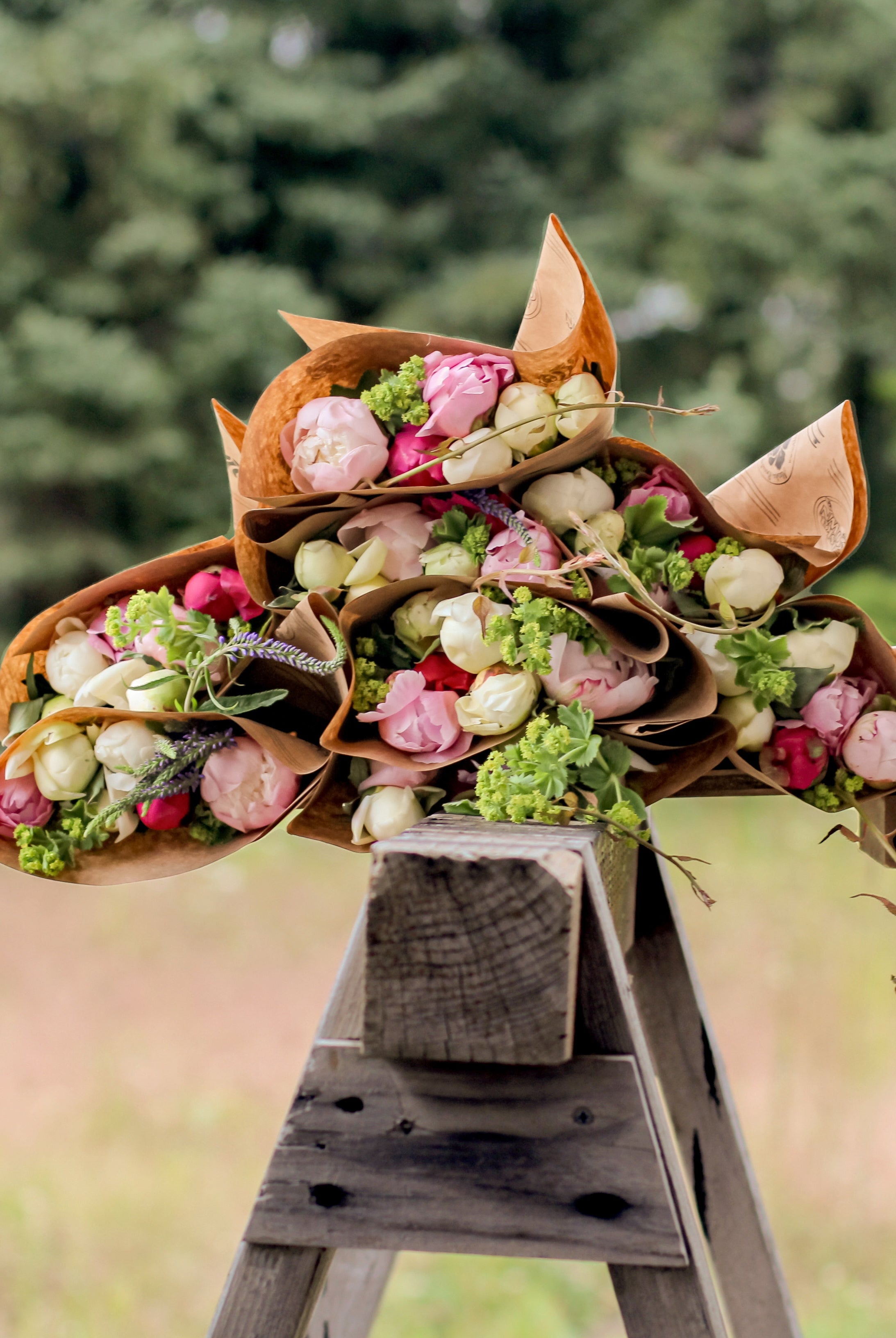 DIY Bouquet Bar - Fridays