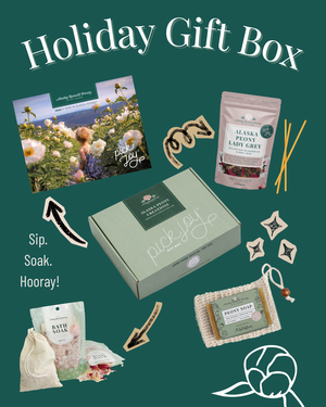 Peony Lover's Holiday Gift Box – Alaska Beauty Peony Coop